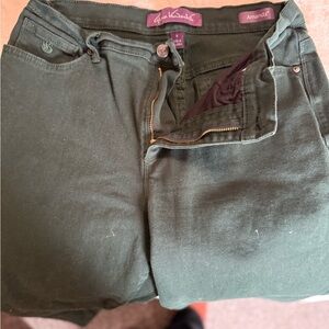 Gloria Vanderbilt Women's Dark Green Skinny Jeans